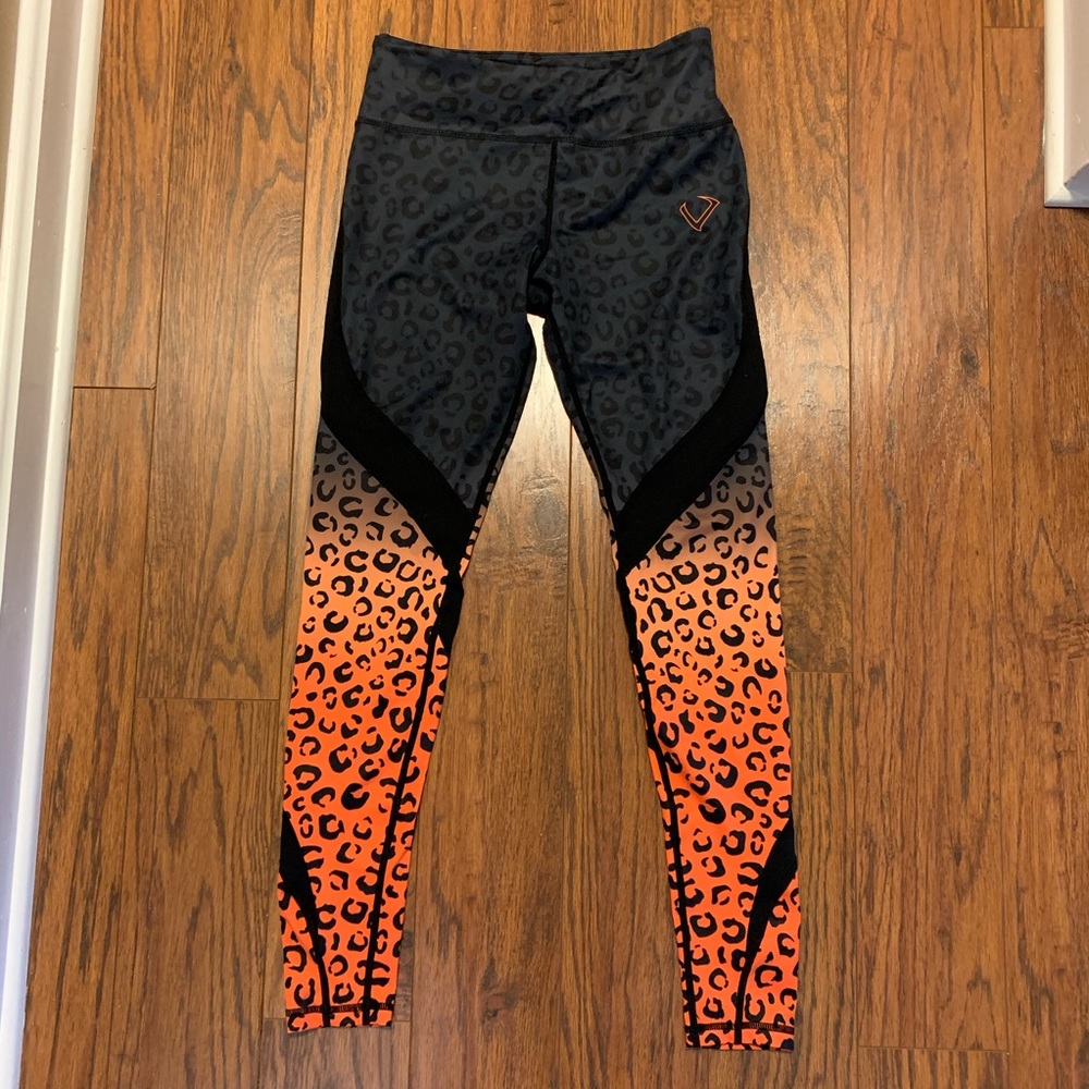 Ombré leopard workout leggings